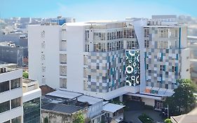 Maxone Signature Glodok Jakarta